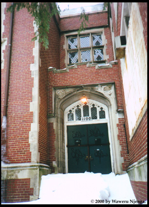 Abandoned Schoolhouse (Full Screen)