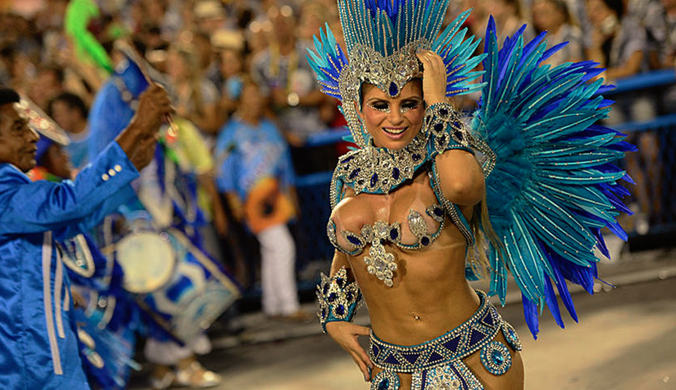 Samba dancer