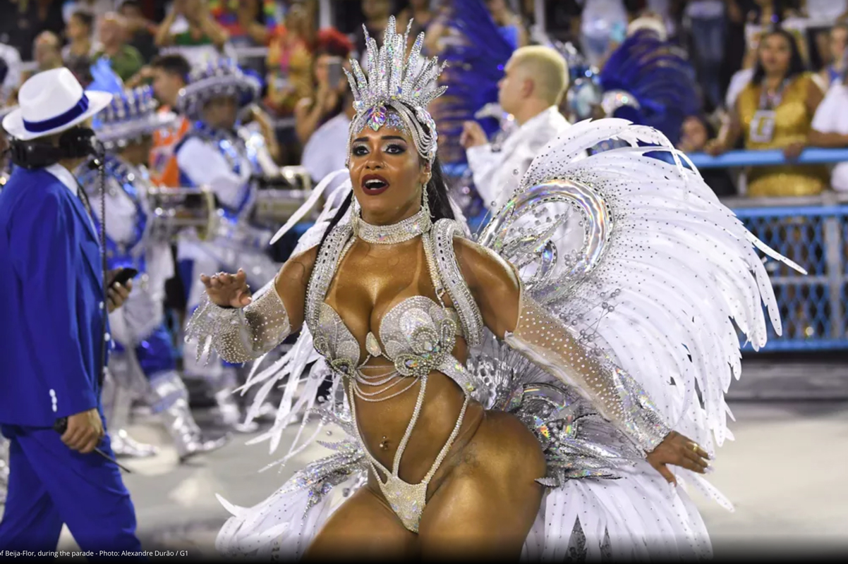 Samba dancer