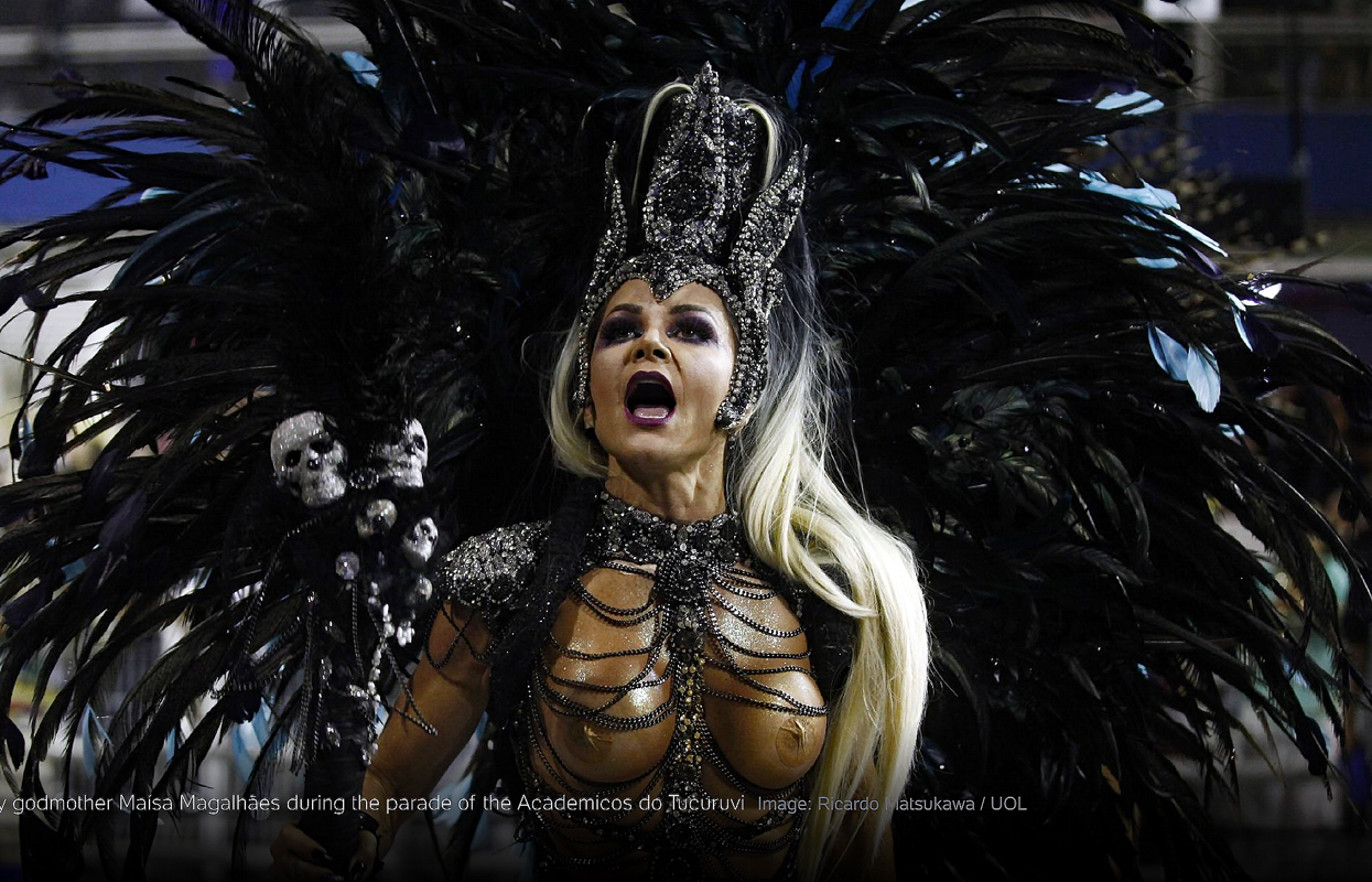 Samba dancer