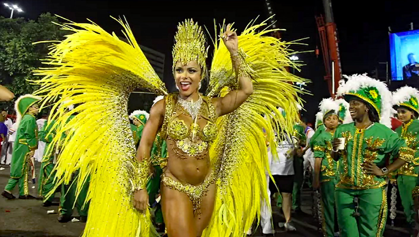 Samba dancer