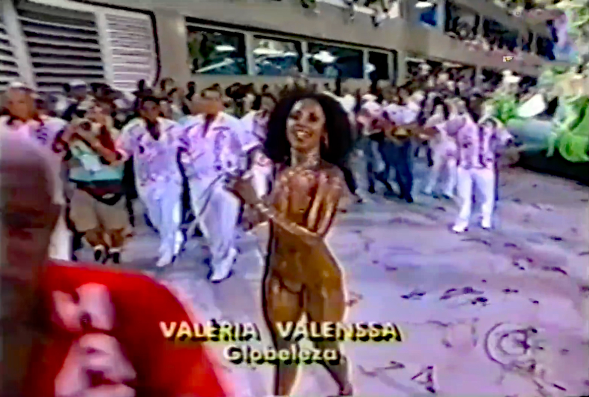 Samba dancer