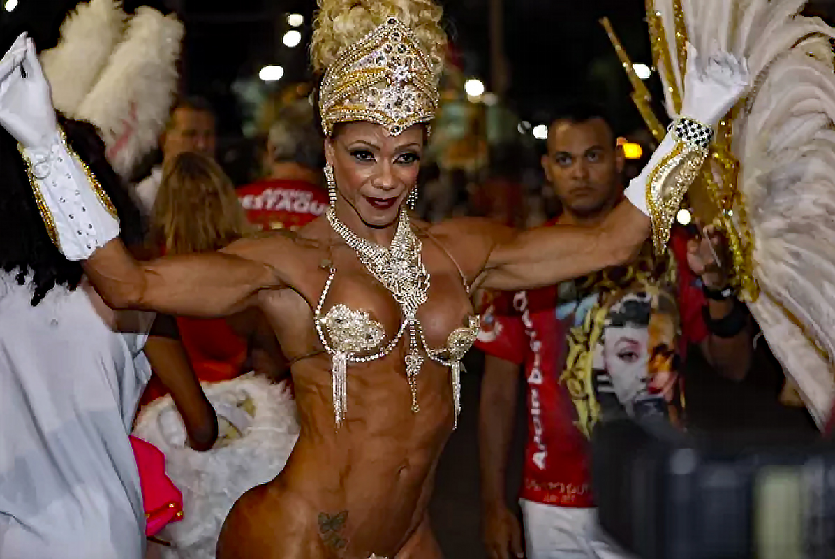 Samba dancer