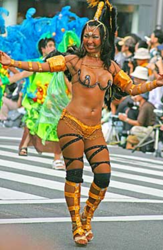 Samba dancer