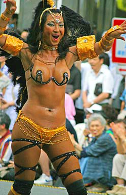 Samba dancer