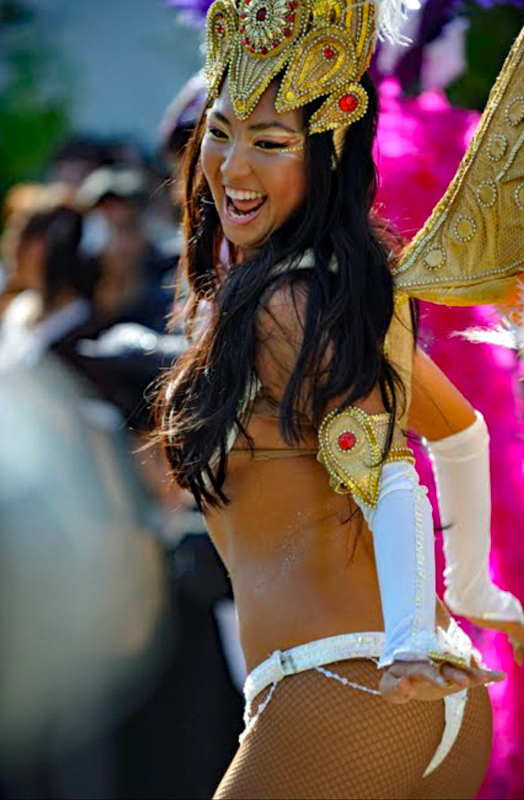 Samba dancer