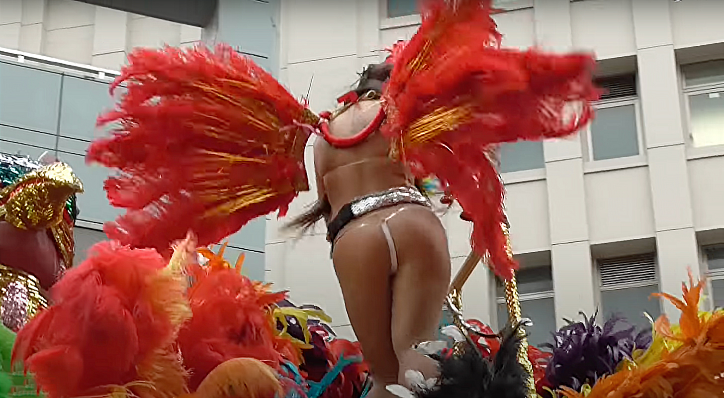 Samba dancer