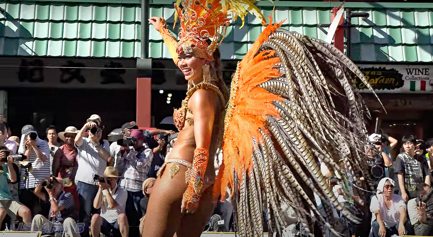 Samba dancer