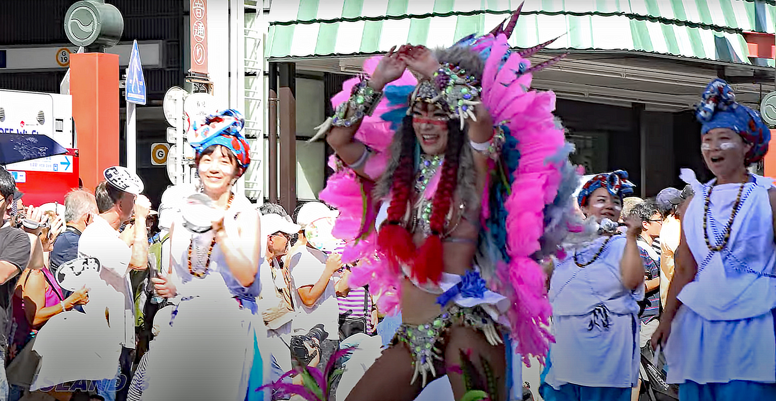 Samba dancer