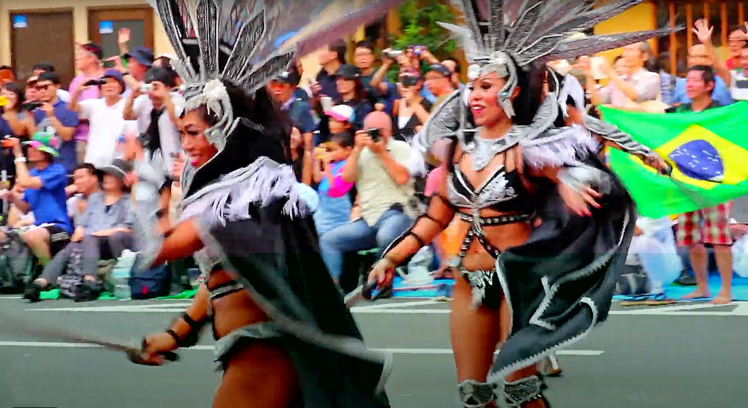 Samba dancer
