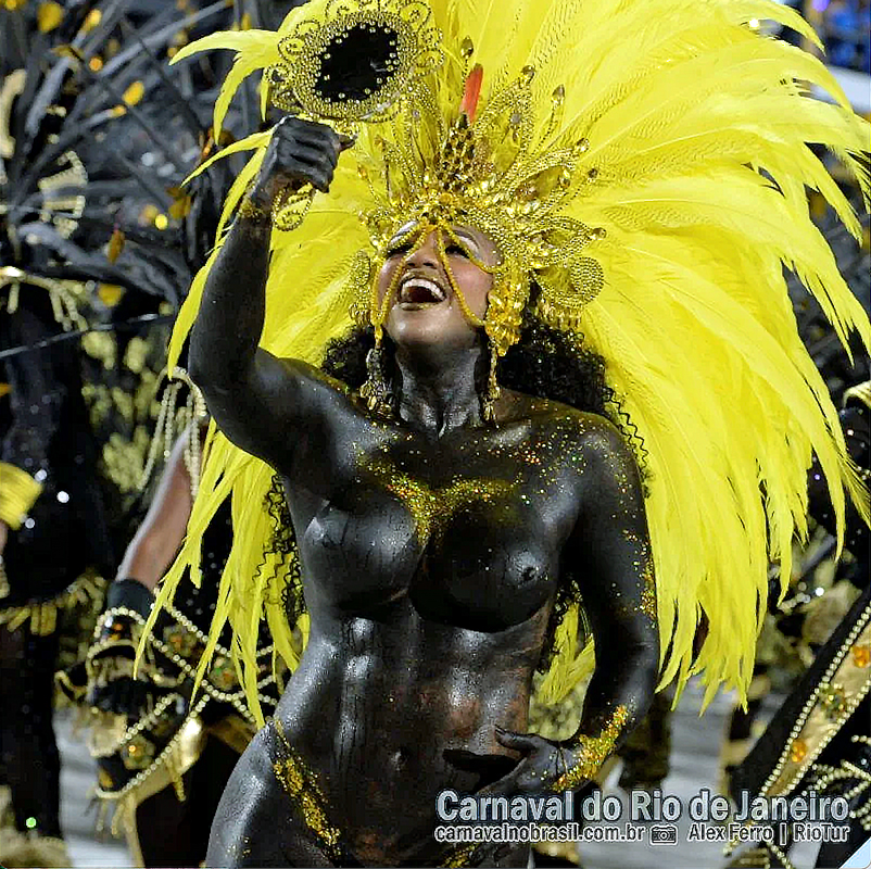 Samba dancer
