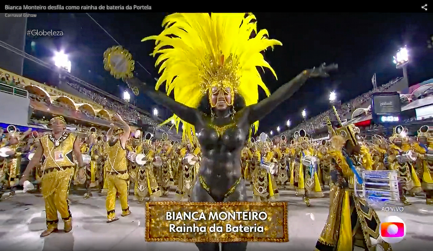 Samba dancer